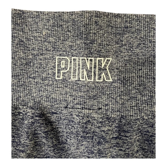 Victoria’s Secret pink, Seamless leggings
Blue ombré. Size small
Good condition - Picture 5 of 5